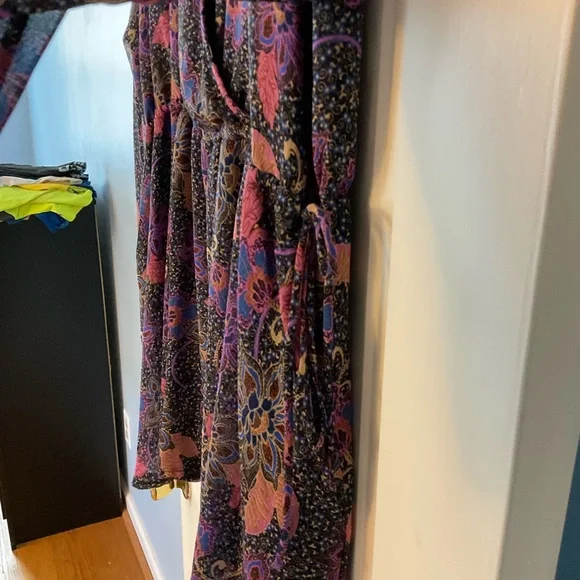 Free People Faux Wrap Dress Purple Floral M Boho Peasant Hippie Festival - Picture 5 of 10